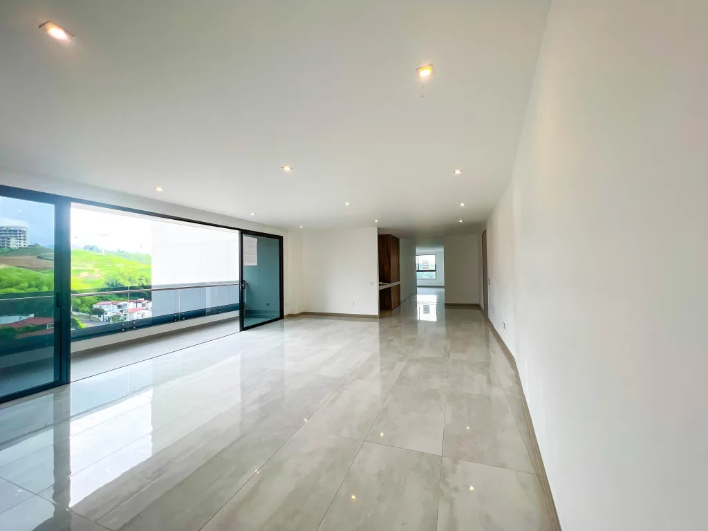 Apartamento en Arriendo en Pinares, Pereira