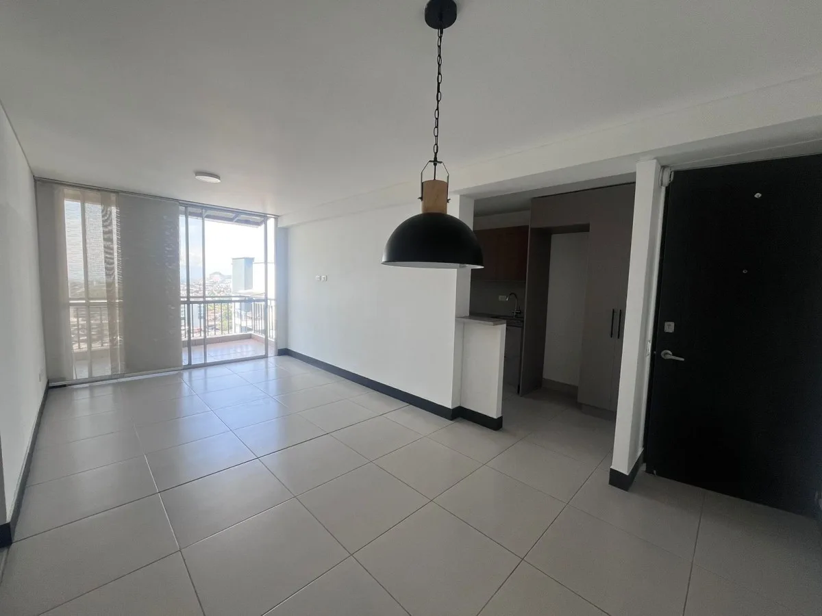 Apartamento en Arriendo en Pinares, Pereira