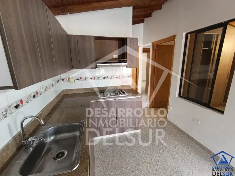 Apartamento en Arriendo en Prados de Sabaneta, Sabaneta