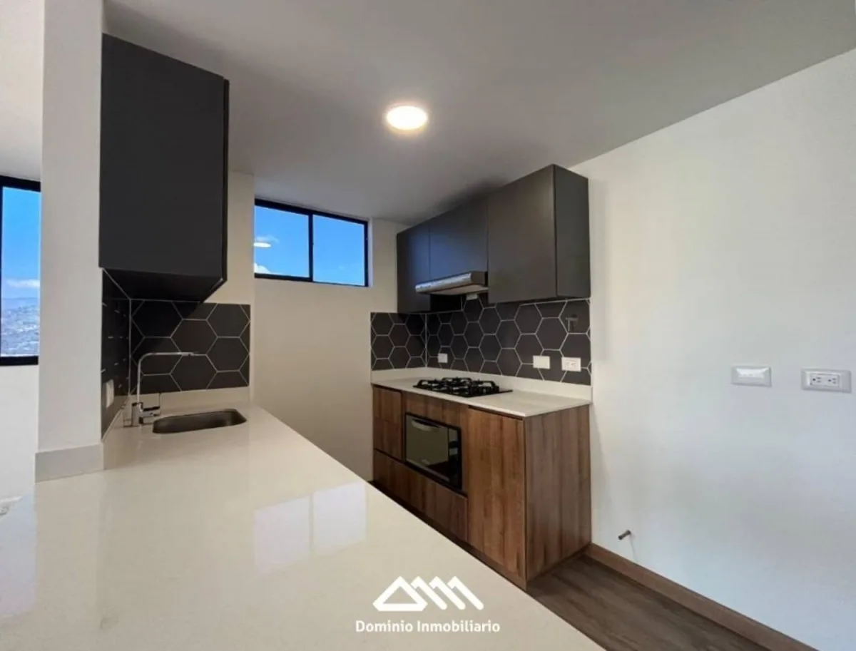 Apartamento en Arriendo en Primavera, Envigado