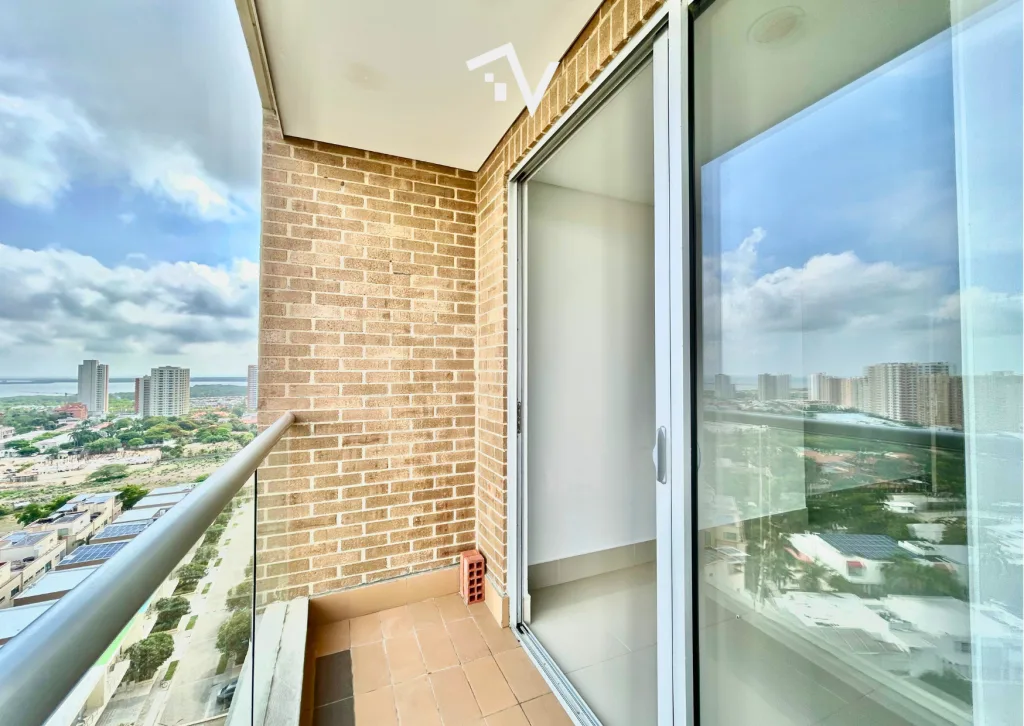 Espacio de oficina en renta para 2 personas en Barranquilla, Blue Garden