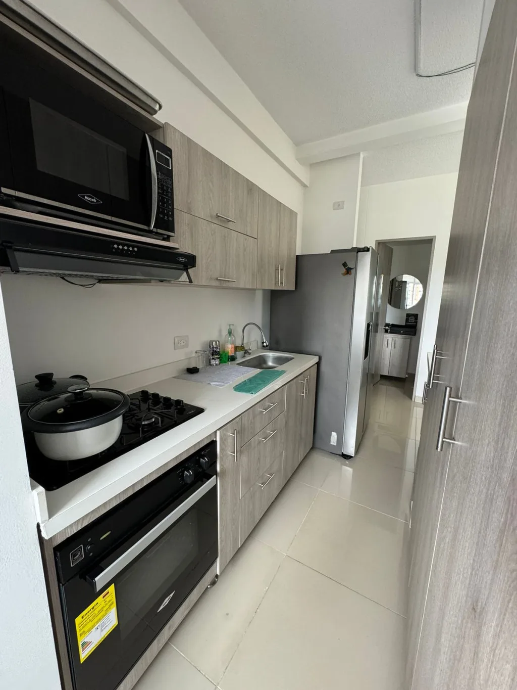 Se Arrienda Apartamento en las Lomitas, Sabaneta