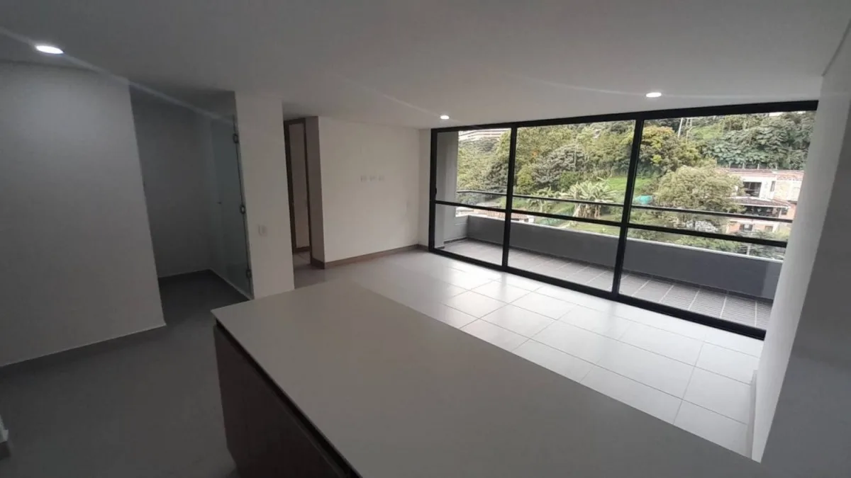 Apartamento en Arriendo en Loma del Esmeraldal, Envigado