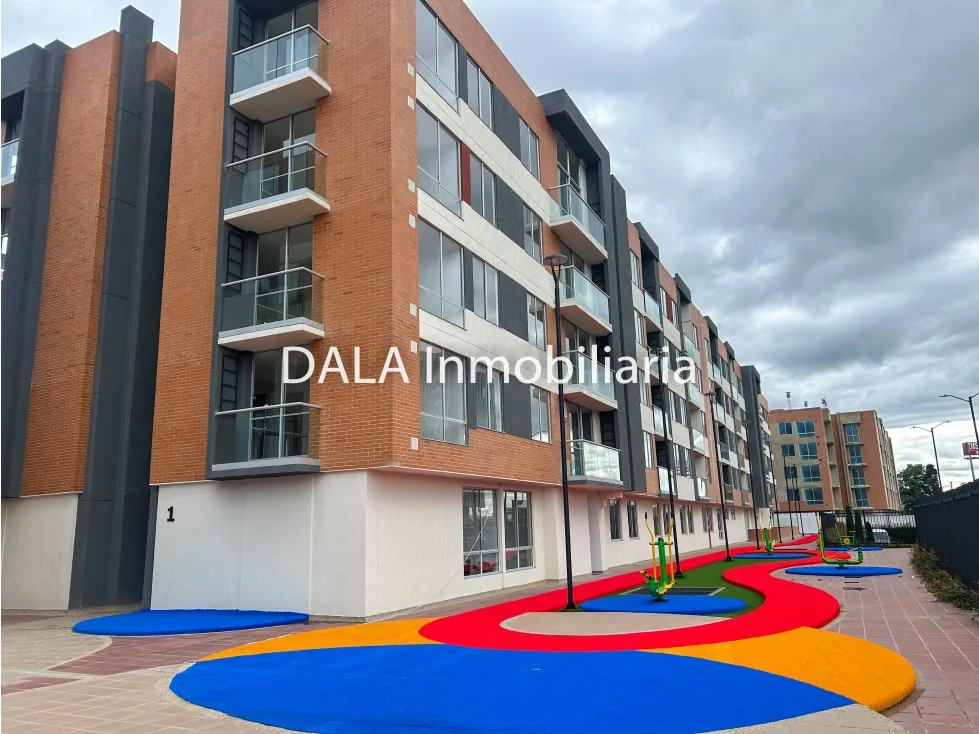 Apartamento en Arriendo en Tres esquinas, Chía