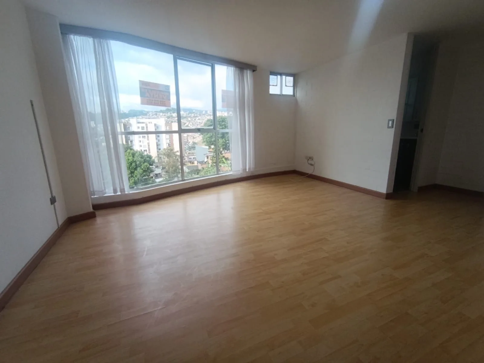 ARRIENDO LOCAL EN VERSALLES MANIZALES | ARRIENDOS MANIZALES