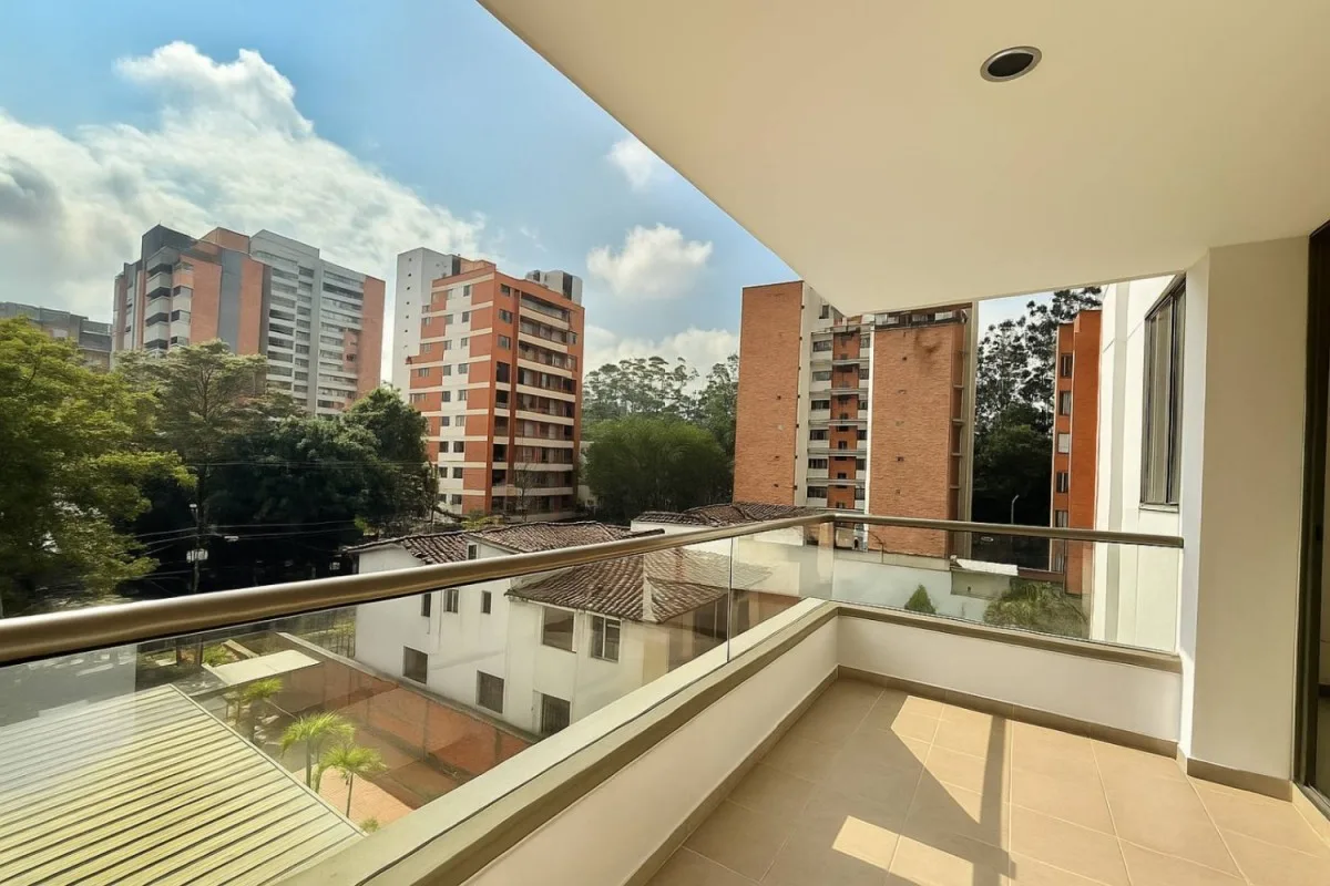 Apartamento en Arriendo en Zuñiga, Envigado