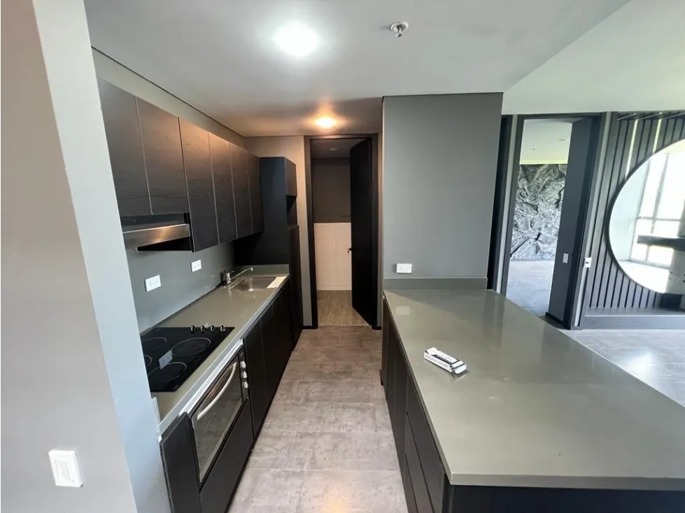Apartamento en arriendo en Vía Las Palmas, Envigado