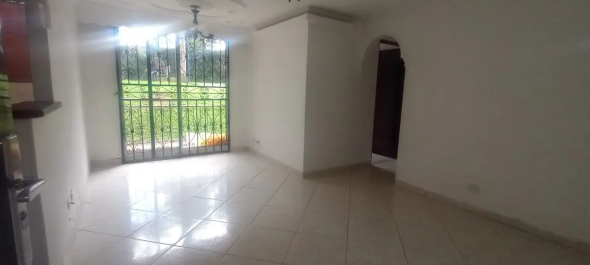 Apartamento en arriendo en Viviendas del Sur, Itaguí