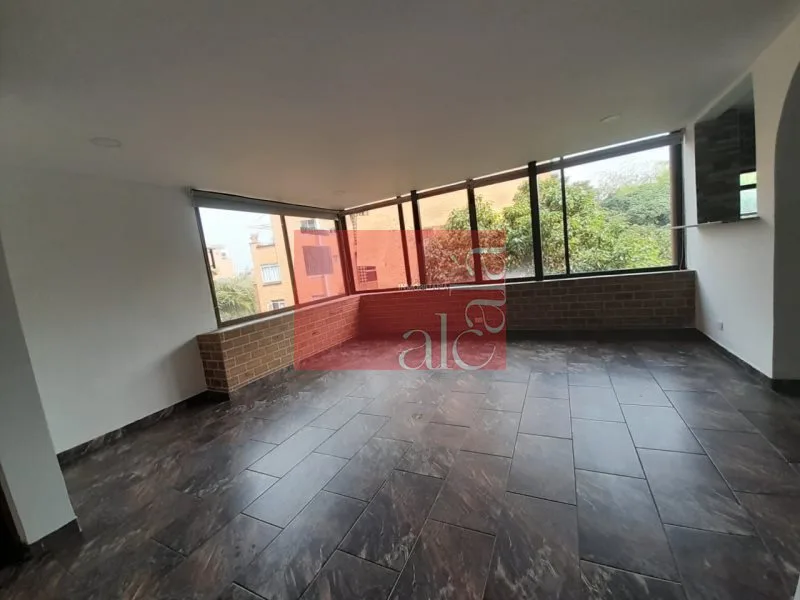 Apartamento en arriendo en Zuñiga, Envigado