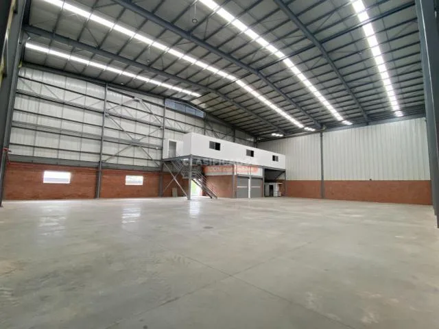 Bodega en arriendo en Acopi, Cali