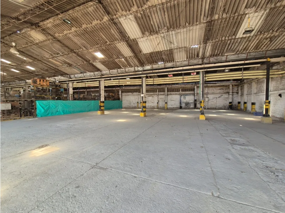 Bodega en Arriendo en Acopi, Yumbo