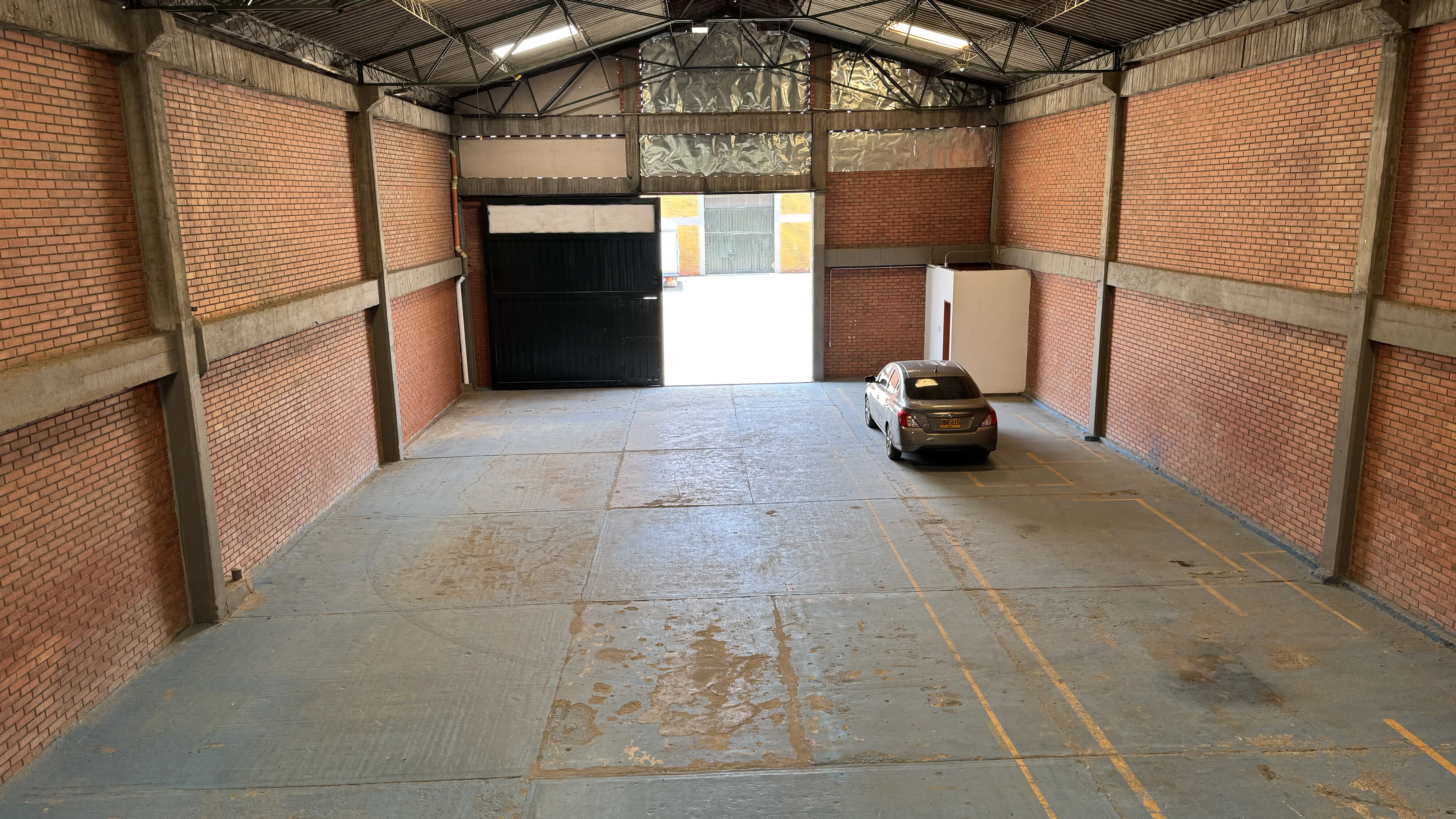 Bodega en Arriendo en Arroyohondo, Yumbo