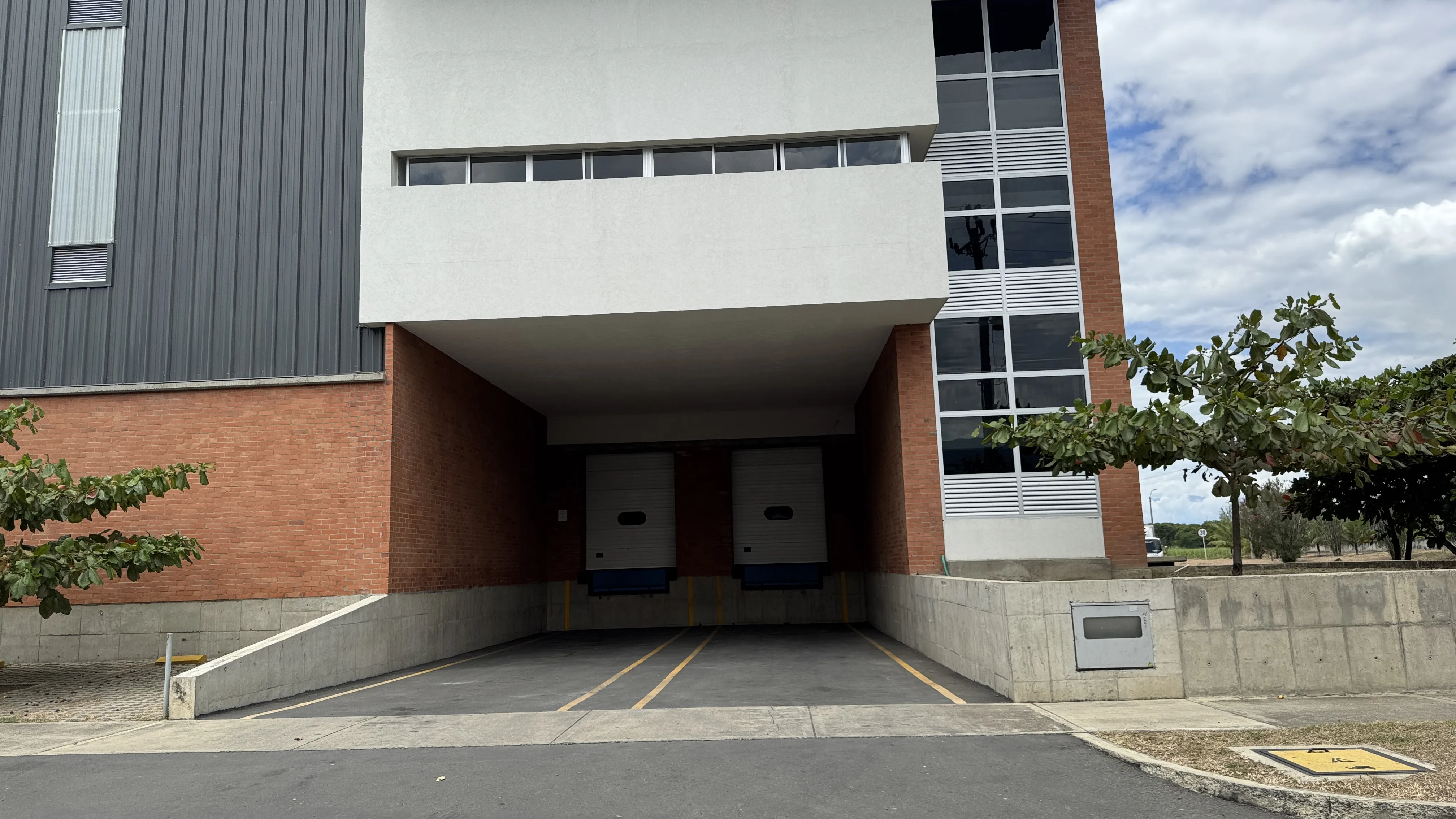 Bodega en arriendo en Arroyohondo, Yumbo