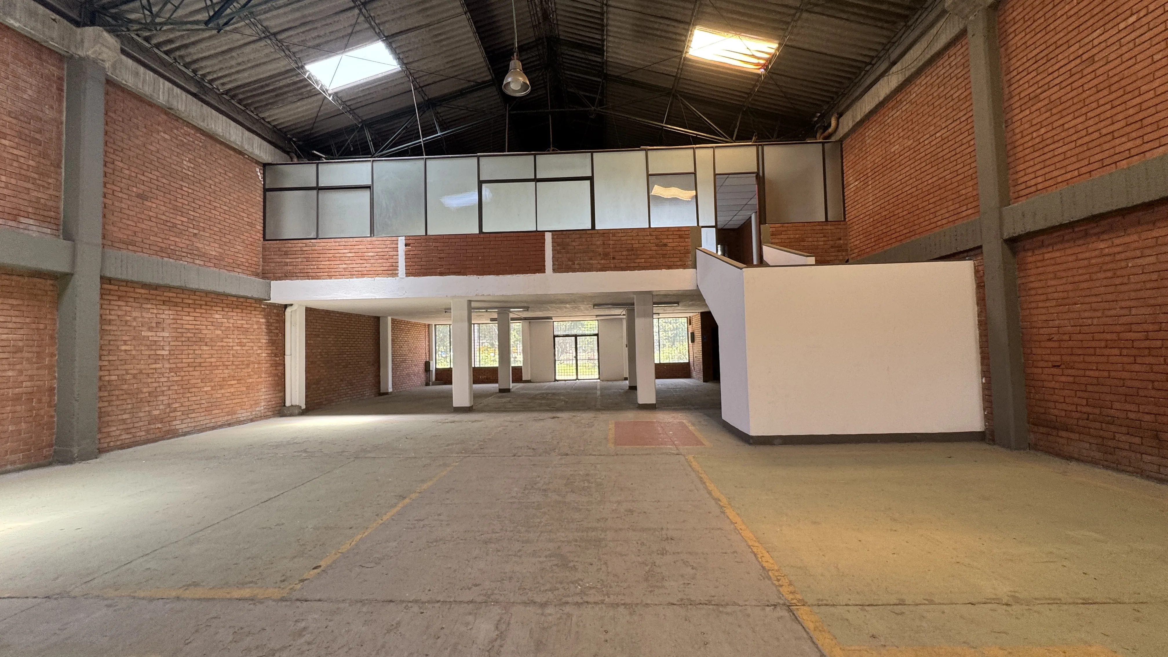 Bodega en Arriendo en Arroyohondo, Yumbo