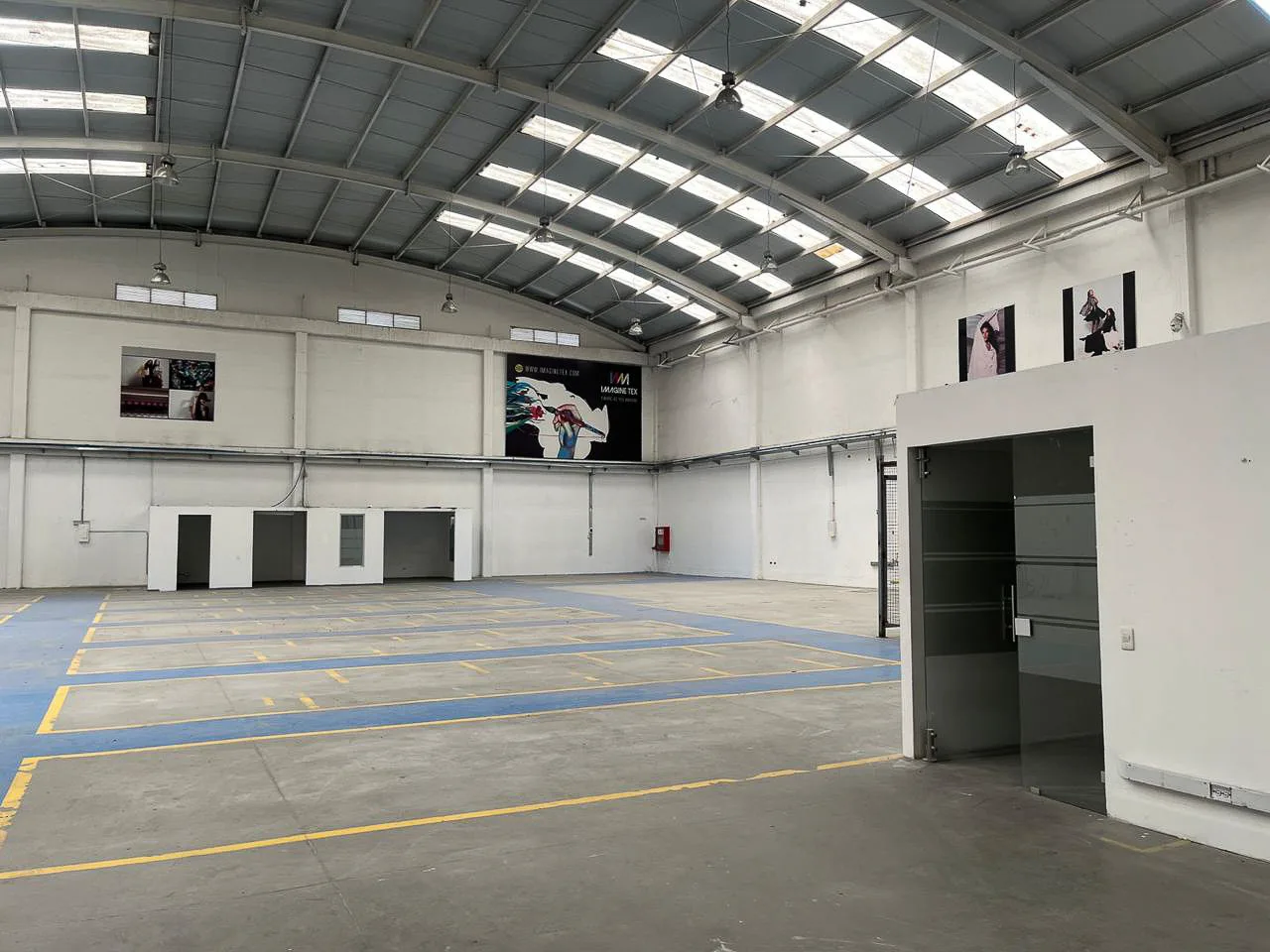 Bodega en Arriendo en Cota