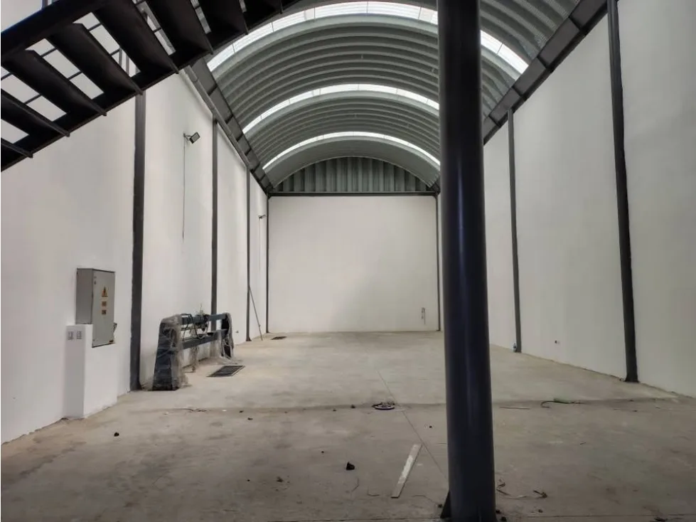 Bodega en Arriendo en Cota