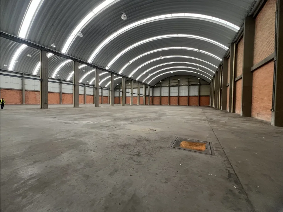 Bodega en Arriendo en Cota