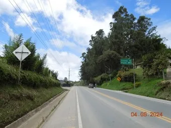 Bodega en Arriendo en El santuario