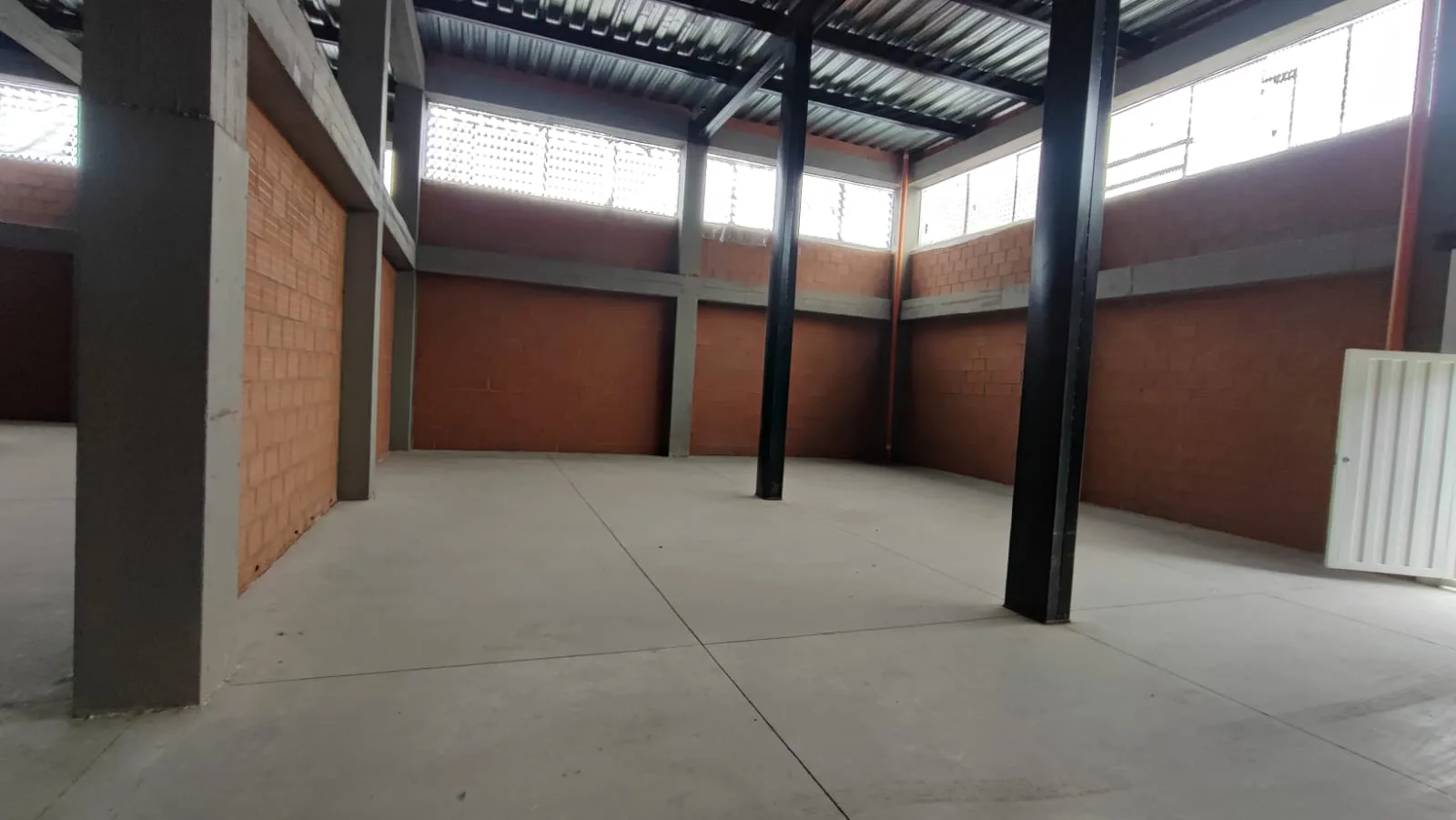 Bodega en Arriendo en Lusitana, Villamaria