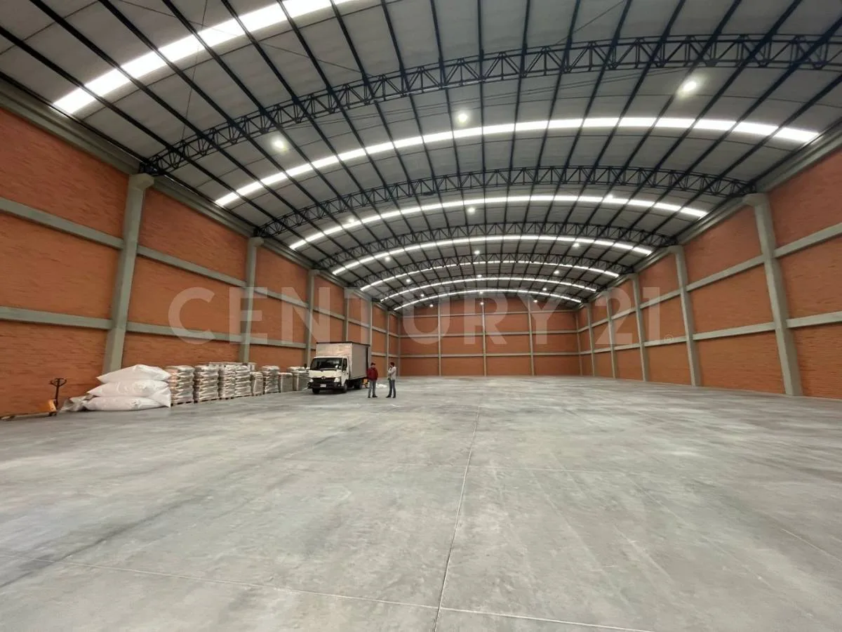 Bodega en  Arriendo en Parque industrial santo domingo, Madrid