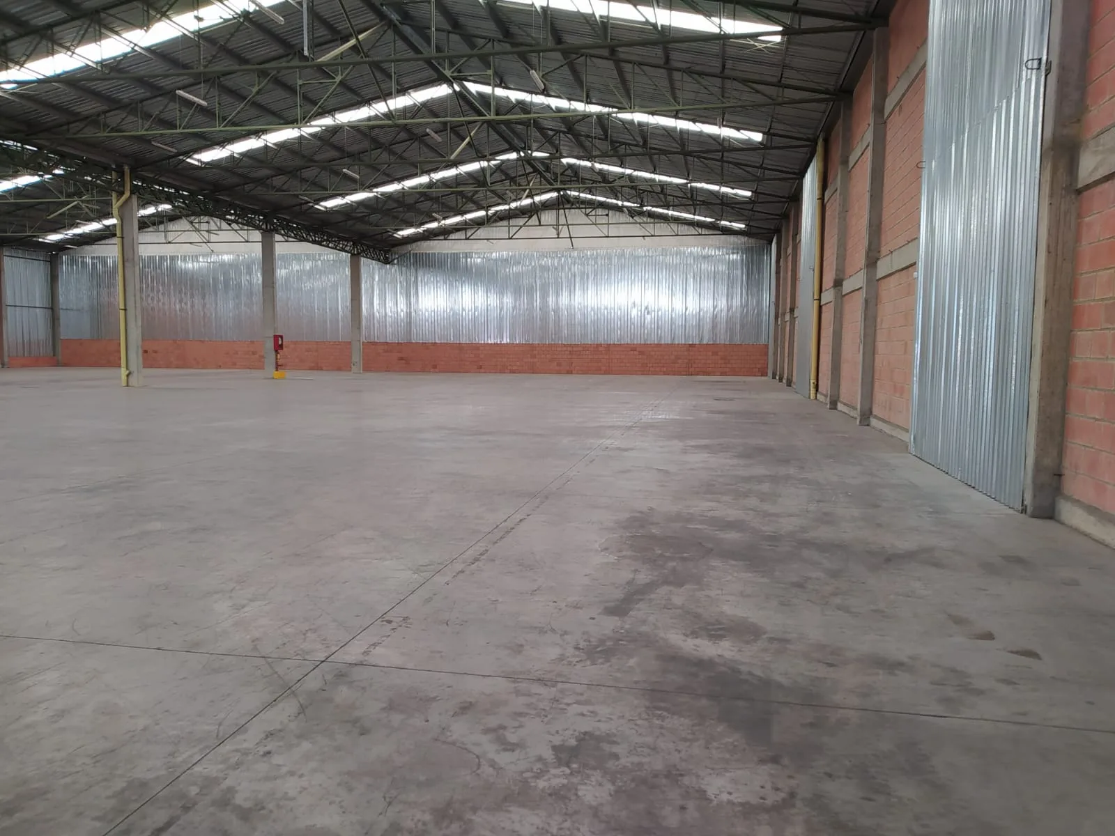 Oficina en Arriendo en Santa Barbara, Zipaquirá