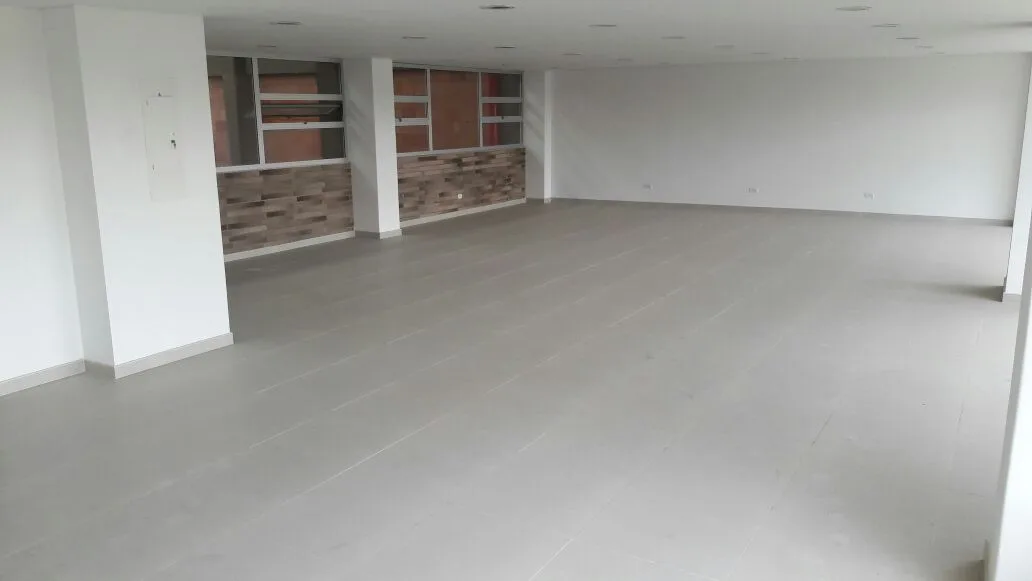 Bodega en arriendo en Siberia, Cota