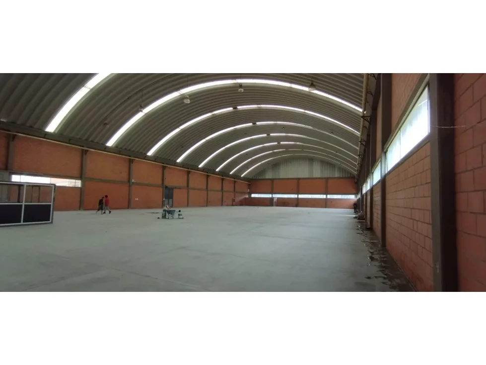 Bodega en Arriendo en parque industrial celta, Funza