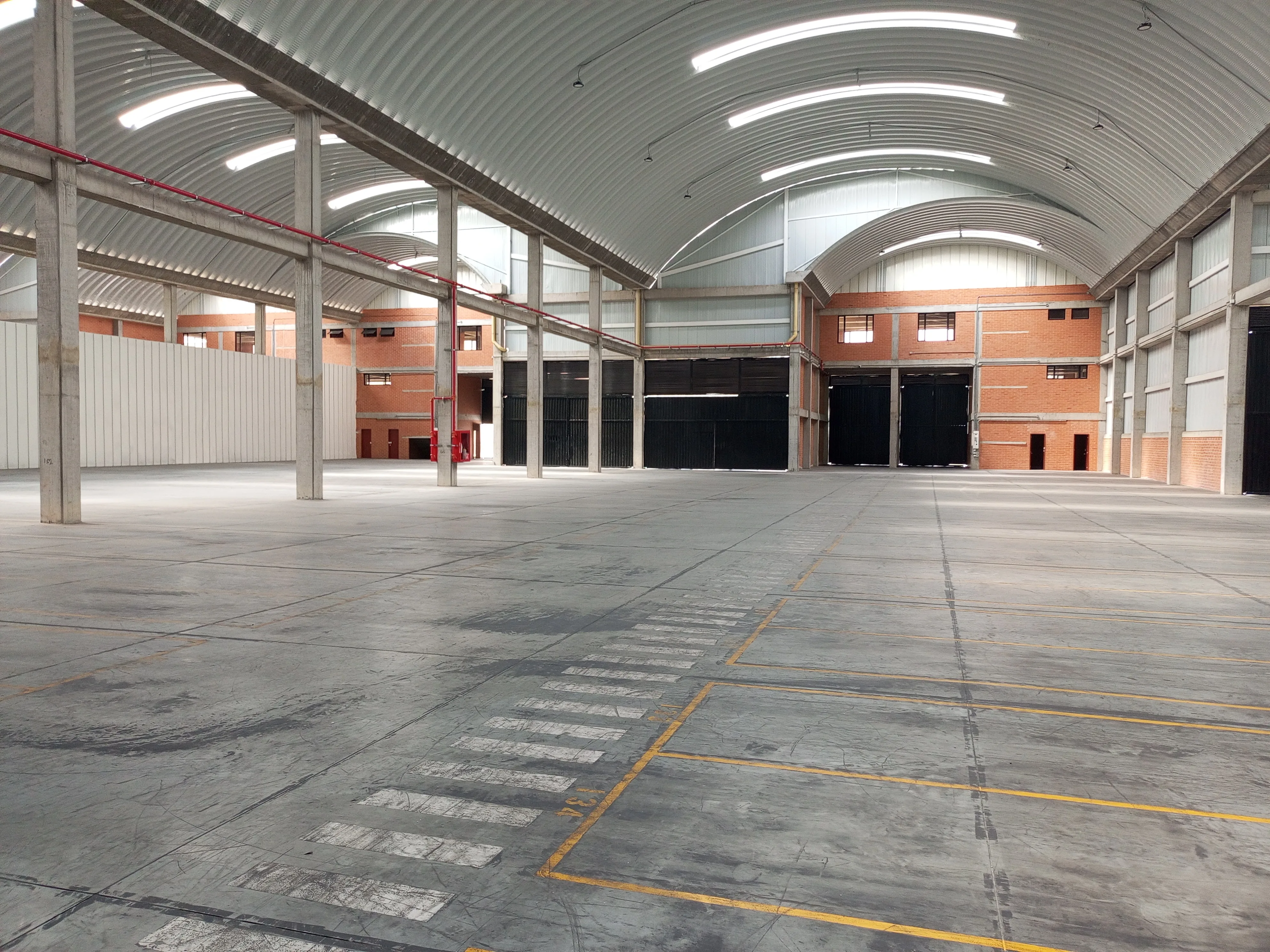 Bodega en Arriendo en Mosquera, Madrid