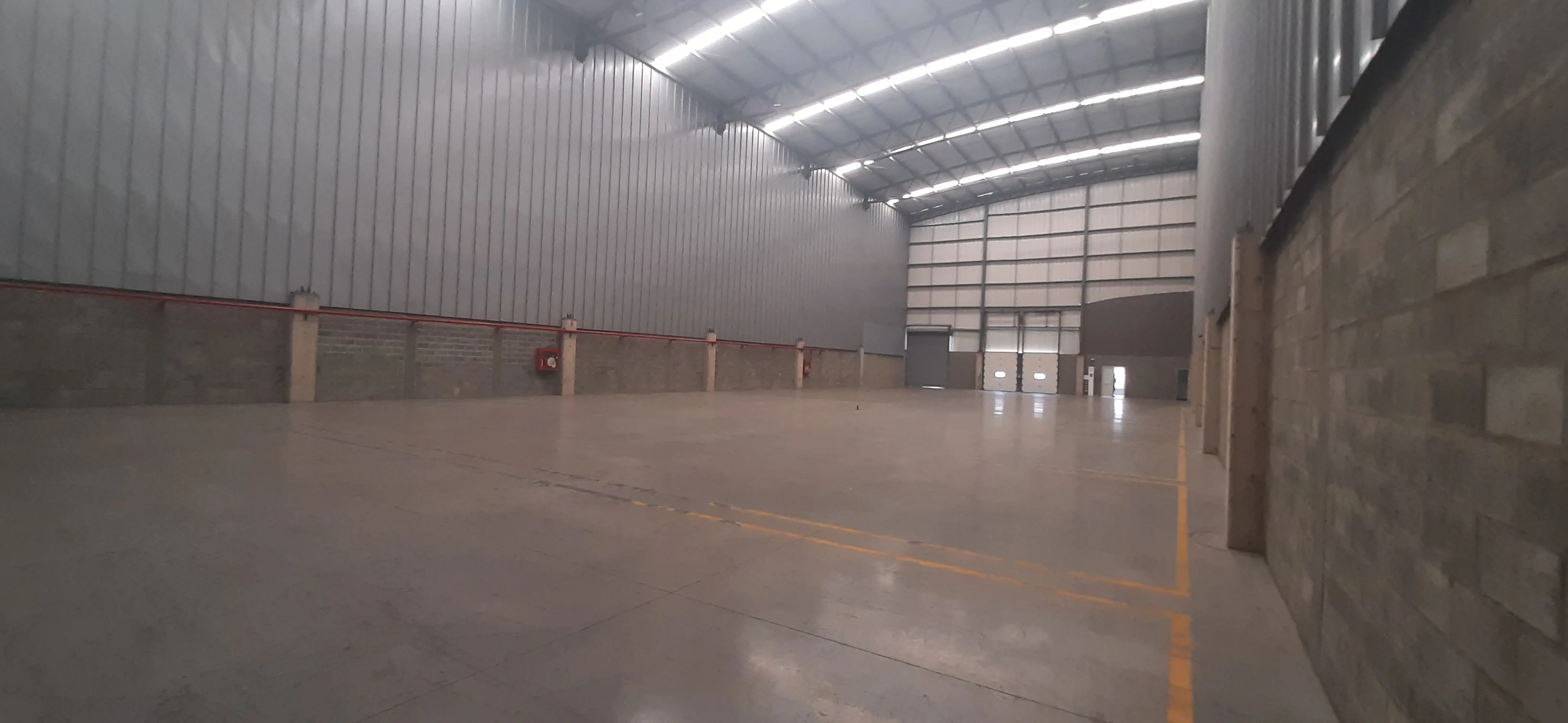 Bodega en arriendo en Acopi, Cali