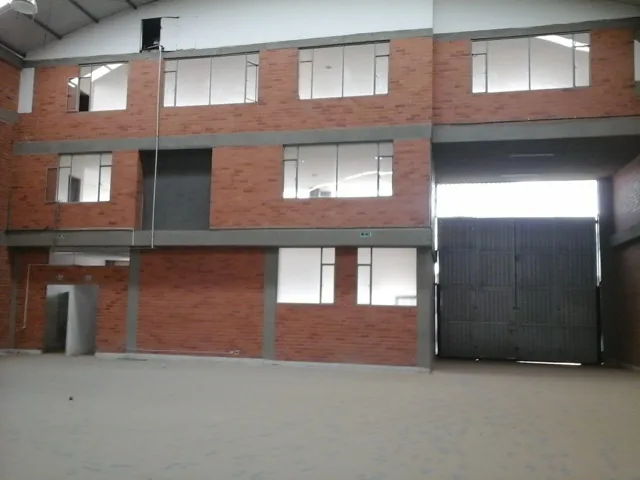 Bodega en Arriendo en La Florida, Funza