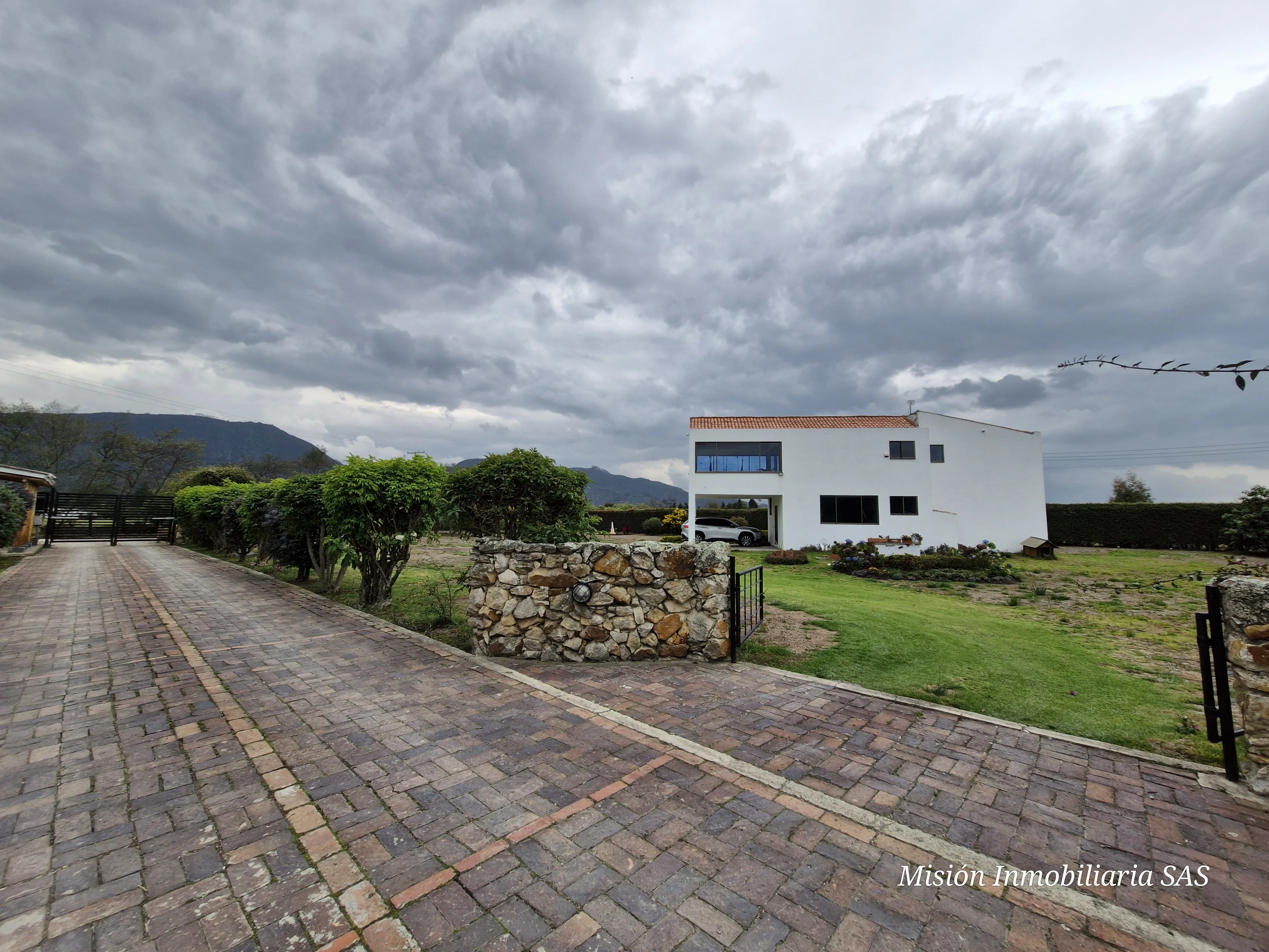 Casa Campestre en  Arriendo en Chitasuga, Tenjo