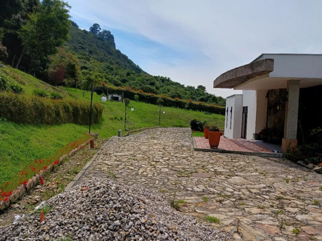 Bodega en Arriendo en La Florida, Funza