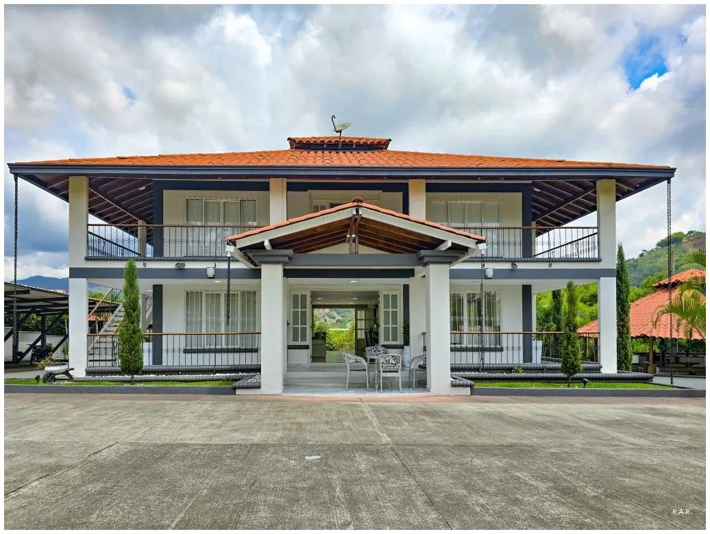 Casa Campestre en Arriendo en Combia, Pereira