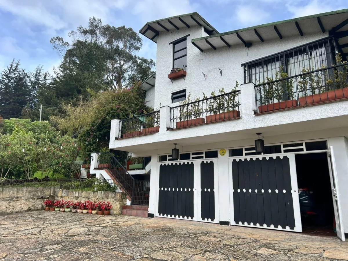 Casa Campestre en  Arriendo en Condominio Sikasue, La calera