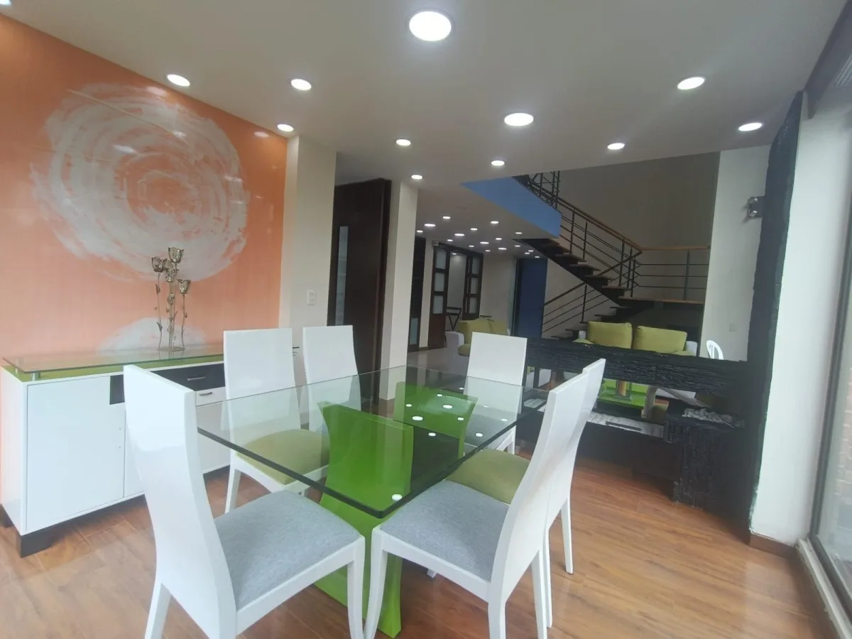 Casa Campestre en  Arriendo en Cota