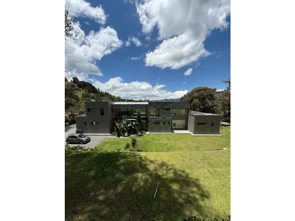 Apartamento en Arriendo en El Oasis, Envigado