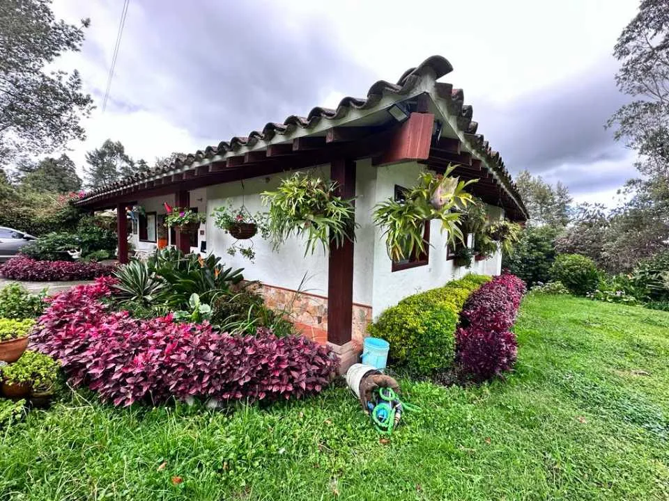 Casa Campestre en Arriendo en Los salados, El Retiro