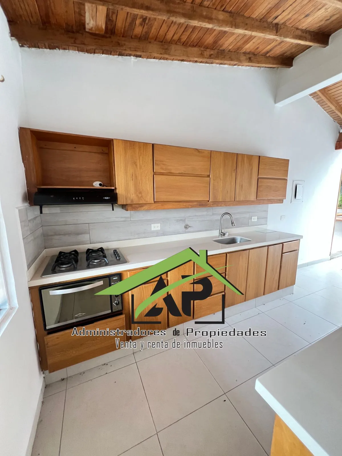 Casa Campestre en Arriendo en Envigado