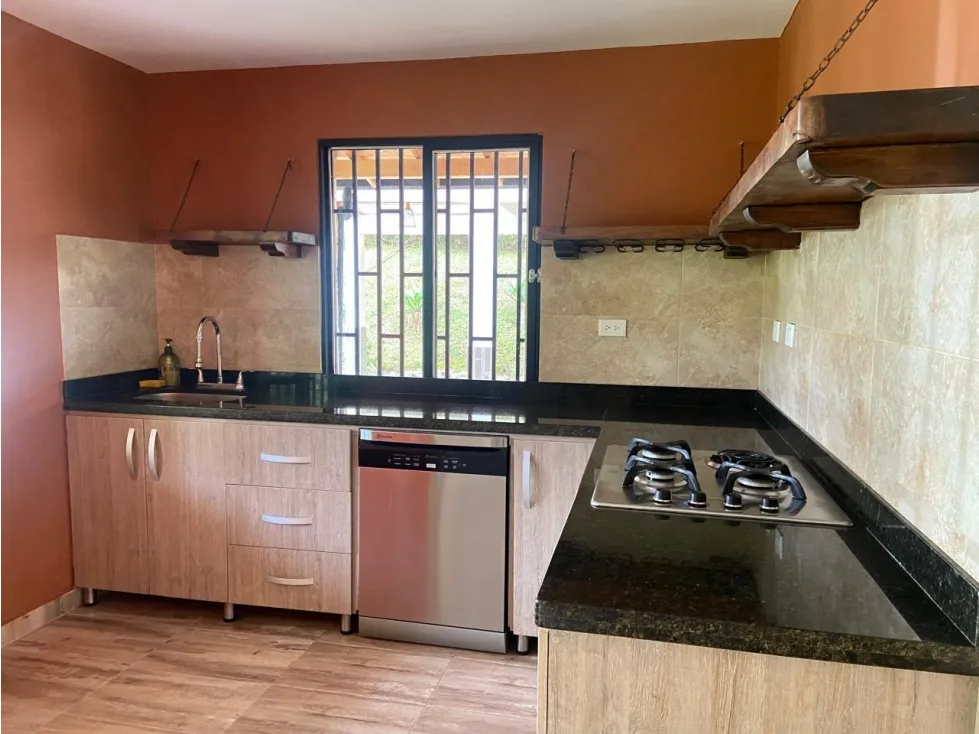 Casa Campestre en Arriendo en Guarne