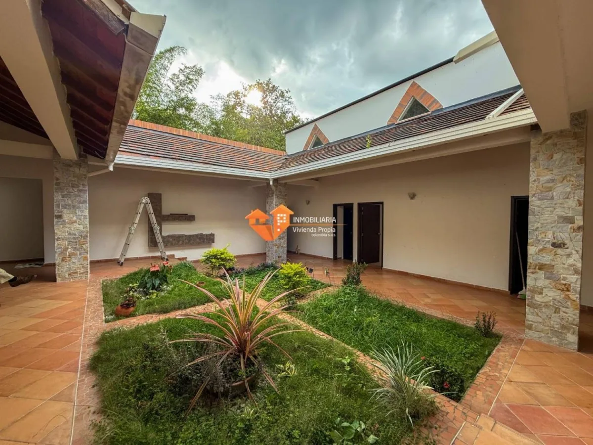 Casa Campestre en Arriendo en Guayanas, Floridablanca