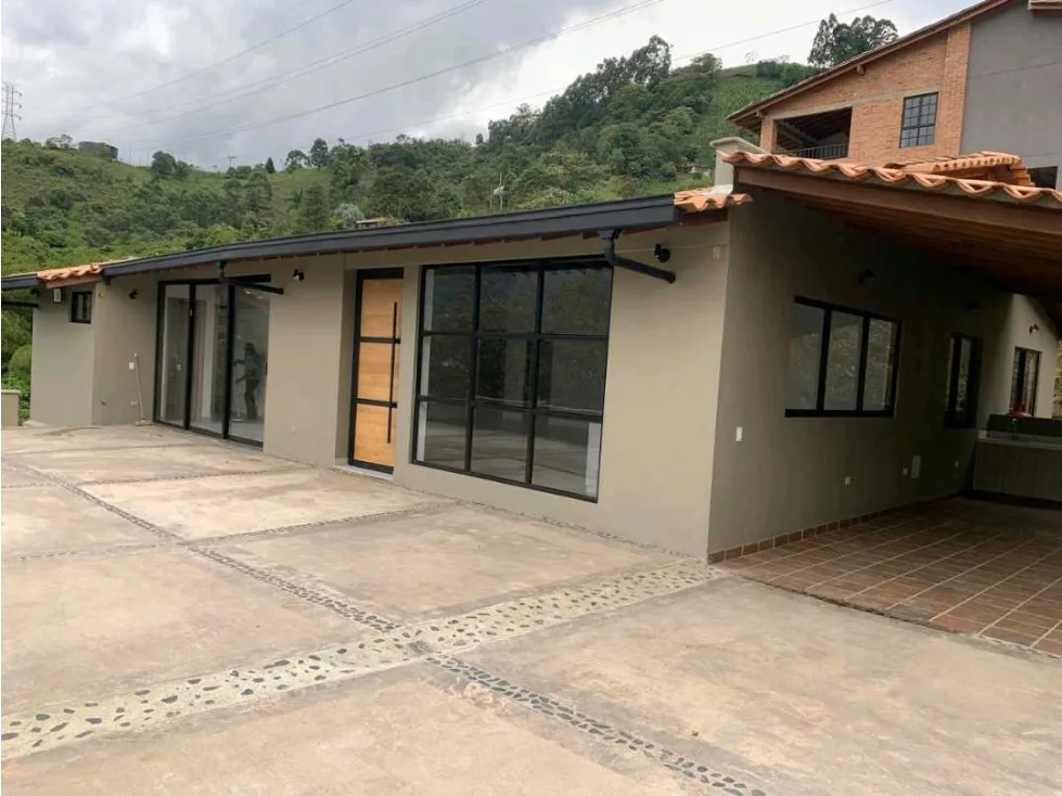Casa Campestre en Arriendo en La mina, Envigado