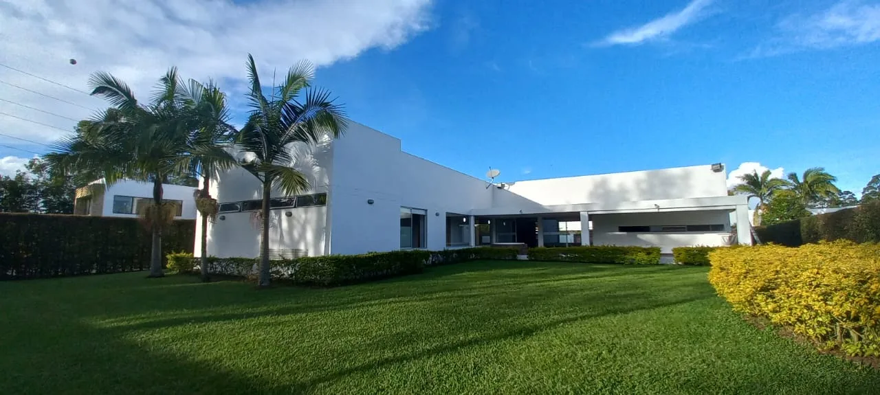 Casa Campestre en Arriendo en Llano Grande, Rionegro