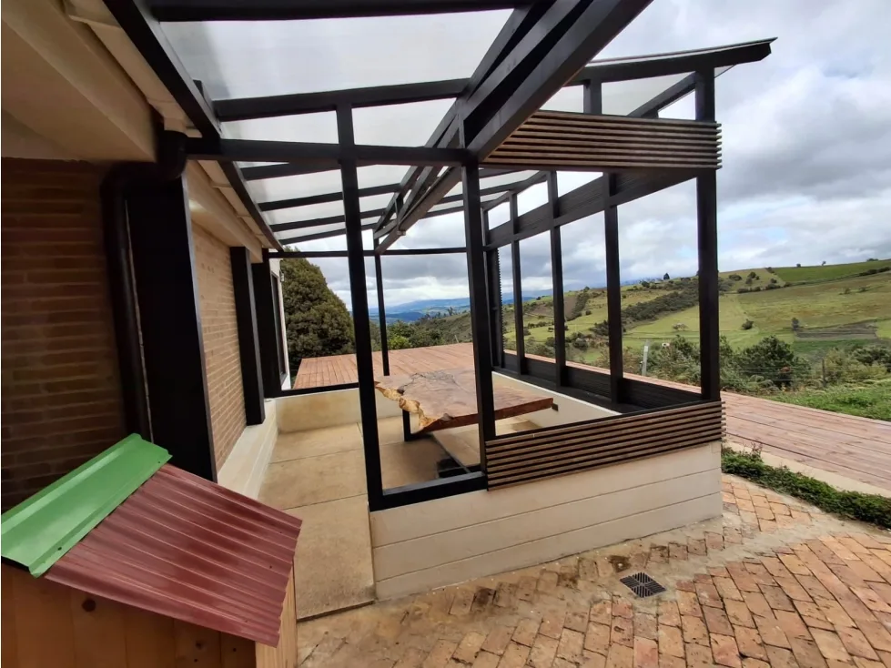 Casa Campestre en Arriendo en Oicata