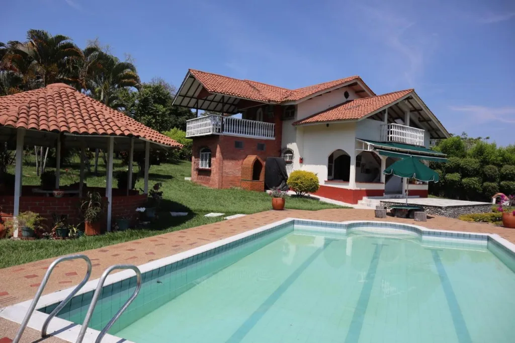 Casa Campestre en  Arriendo en Palestina