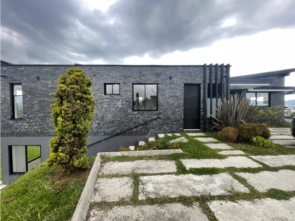 Casa en Arriendo en Loma del Chocho, Envigado