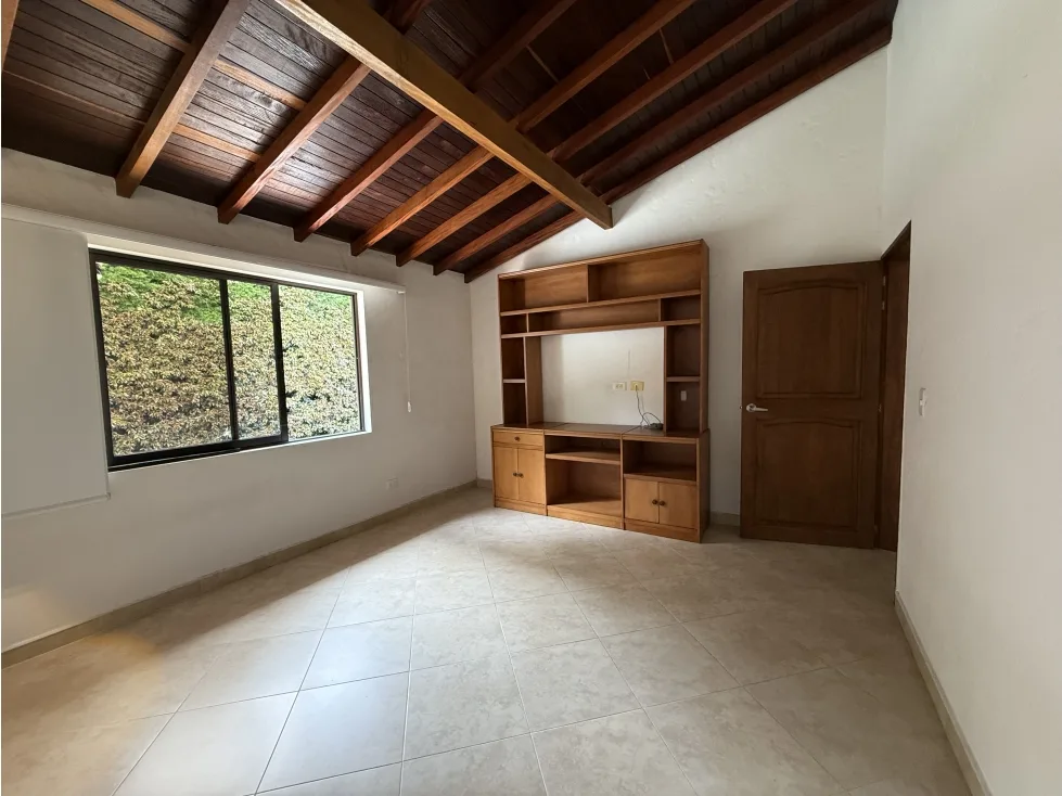 Casa Campestre en Arriendo en Rionegro