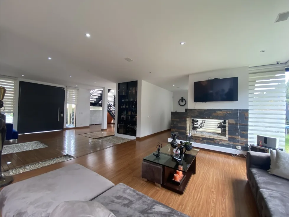 Casa en Arriendo en Pueblo viejo, Cota