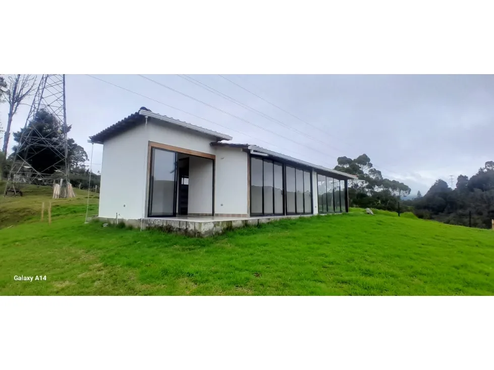 Casa Campestre en Arriendo en San Felix, Bello