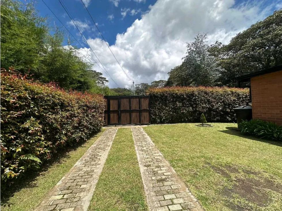 Apartamento en Arriendo en Potrerito, Bello