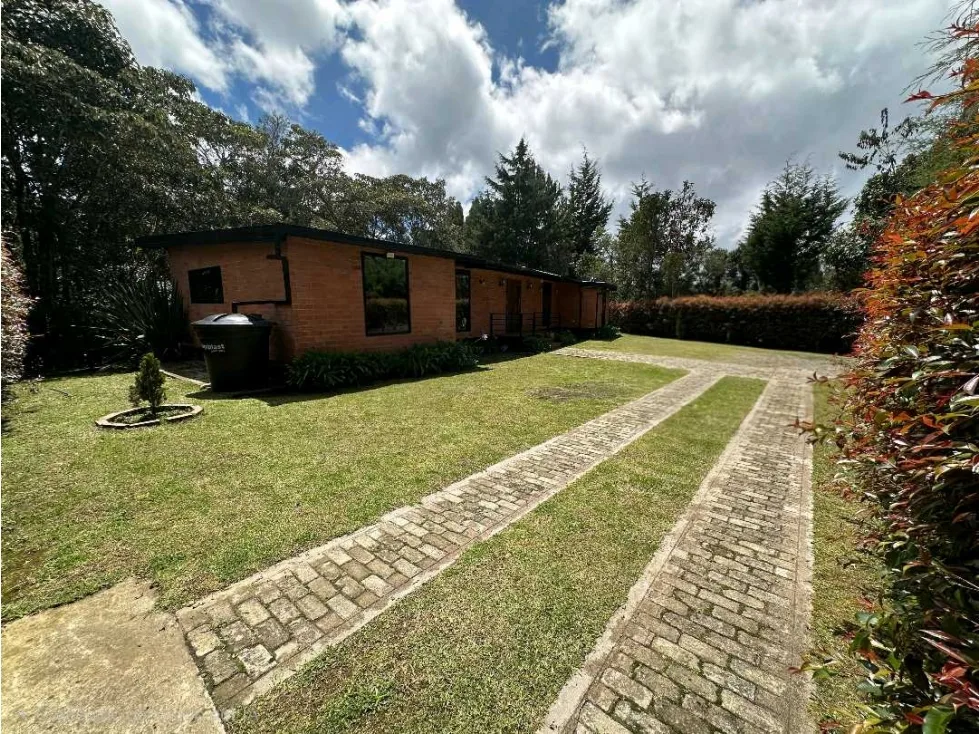Casa Campestre en Arriendo en Santa Elena, Itaguí